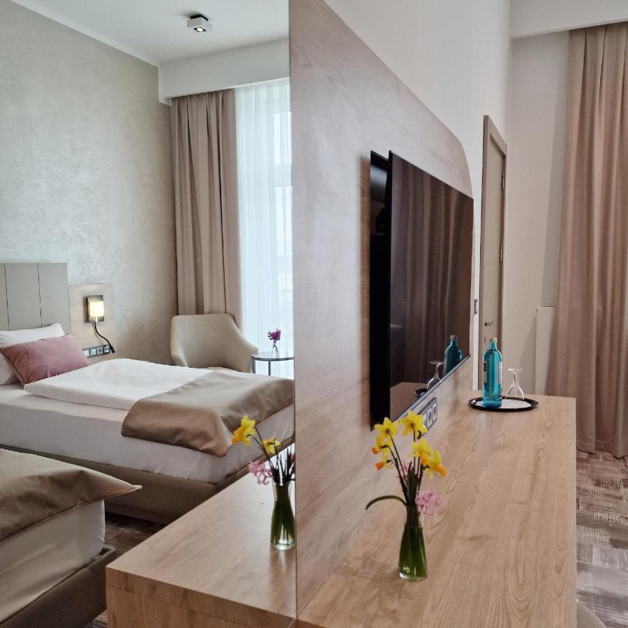 Hotel Kaiserhof Bitterfeld-Wolfen 外观 照片